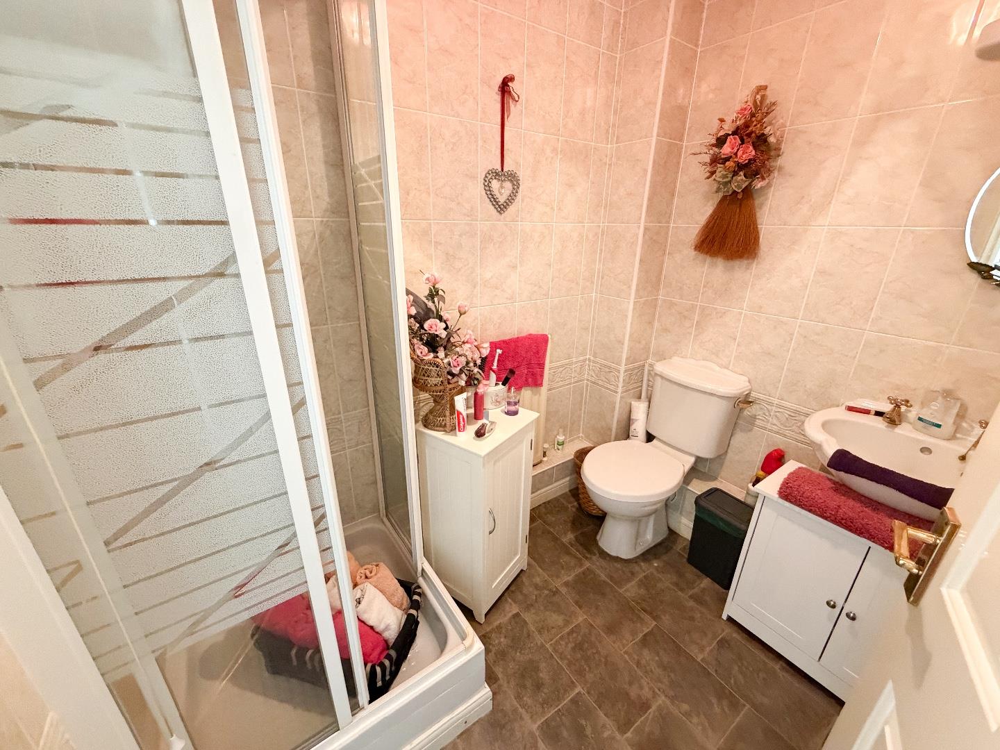 Clos Castell Newydd, Bridgend County Borough, CF31 5DR